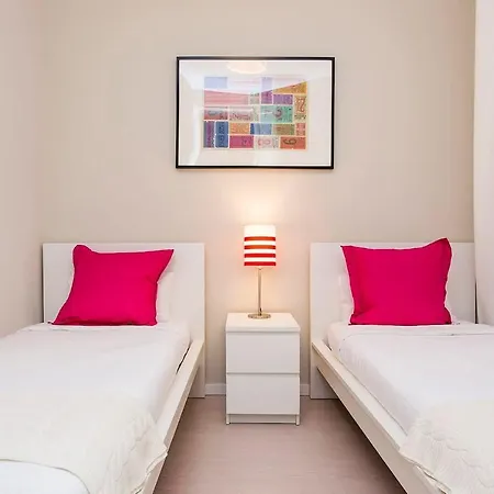 Apartment U-nique Floridablanca Ii